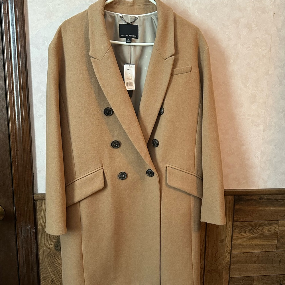 Banana Republic Women’s Camel Double-Breasted Pea Coat